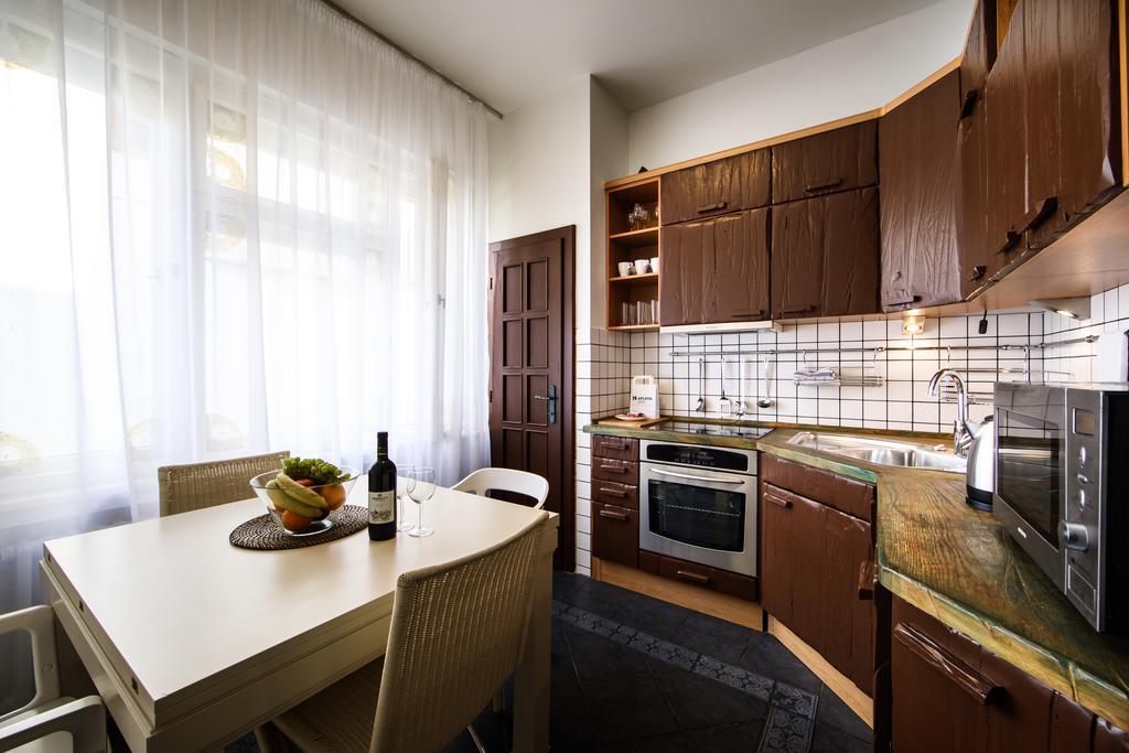 Aplend City Hviezdoslavovo Namestie Bratislava Extérieur photo